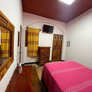 Habitación con Cama Queen